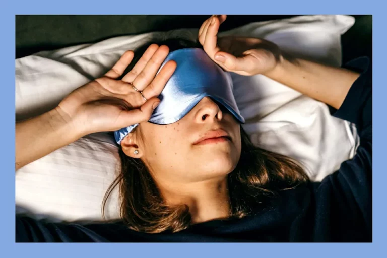 Sleeping with a light on could have negative health consequences.